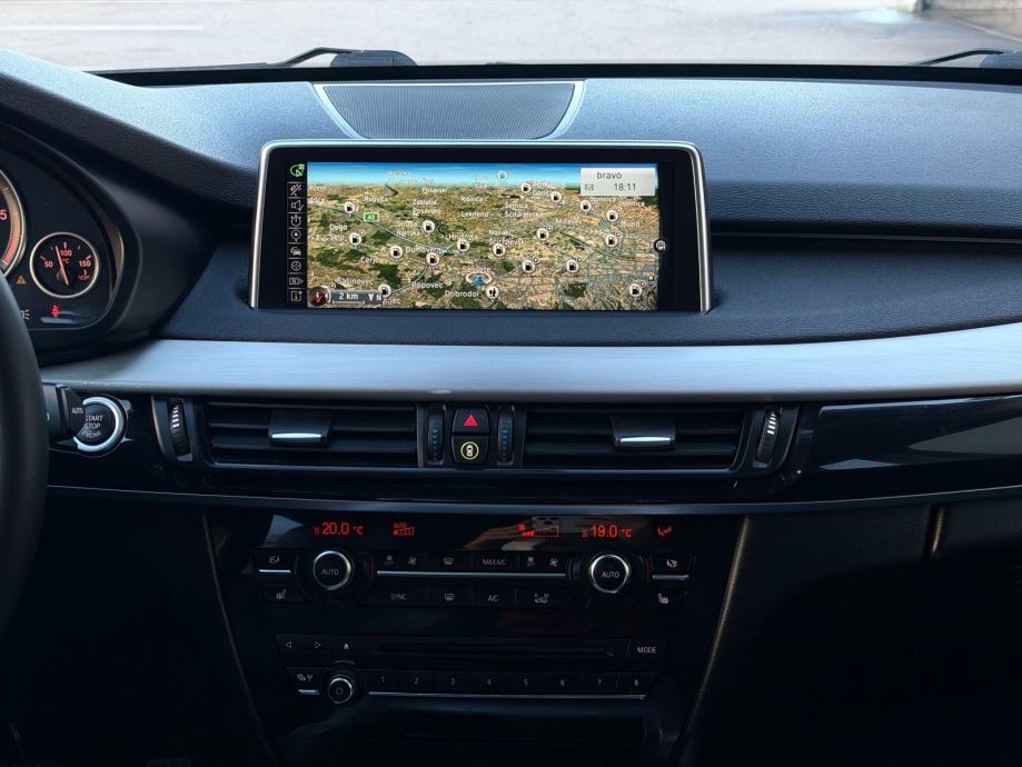 BMW X5 30d xDrive, fotografija 20