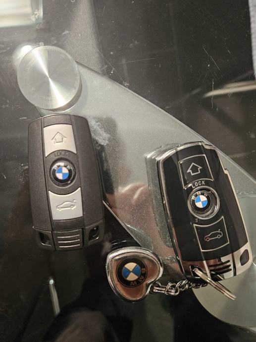 BMW X5 4.8i m paket xDrive, fotografija 20