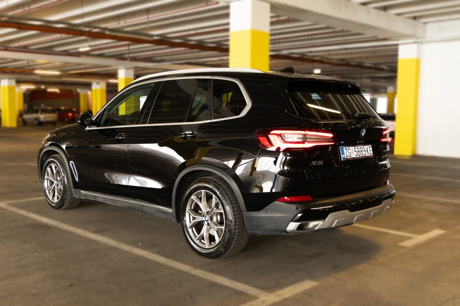 X5 45e, BMW jamstvo, 2021. prva reg., certifikat baterije TOP STANJE, fotografija 2