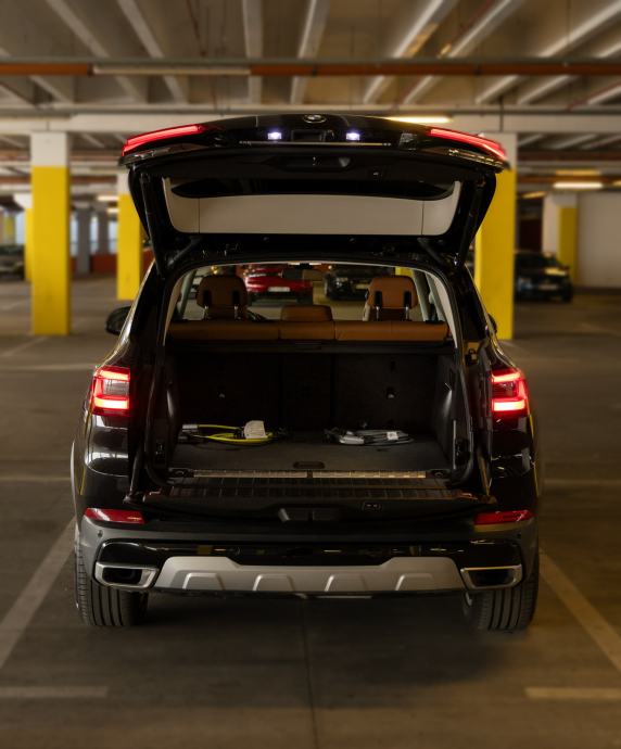 X5 45e, BMW jamstvo, 2021. prva reg., certifikat baterije TOP STANJE, fotografija 11