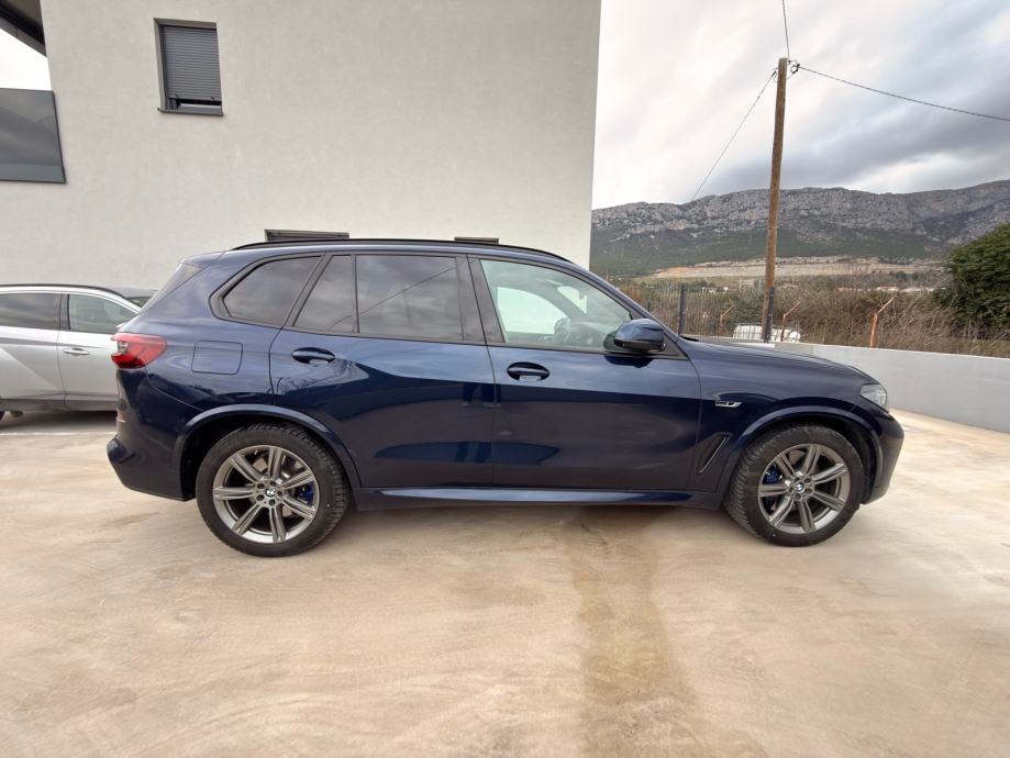 BMW X5 45e - Garancija - H&K, Laser, 360, Air Suspension, fotografija 3