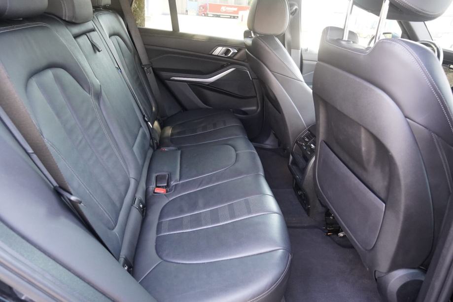 BMW X5 45e #M SPORT#JAMSTVO#SERVISNA#PDV#LEASING#, fotografija 10