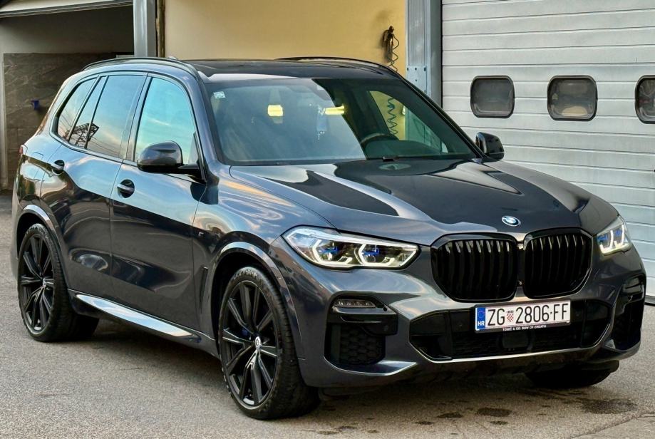 Bmw x5 45e M sport, fotografija 3