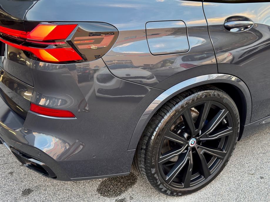 Bmw x5 45e M sport, fotografija 6