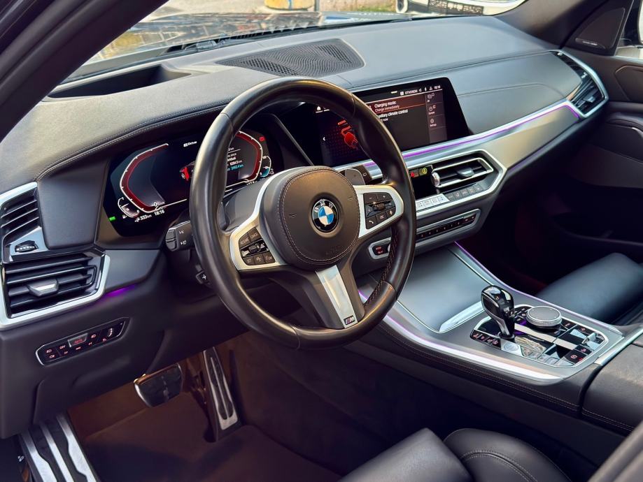 Bmw x5 45e M sport, fotografija 9