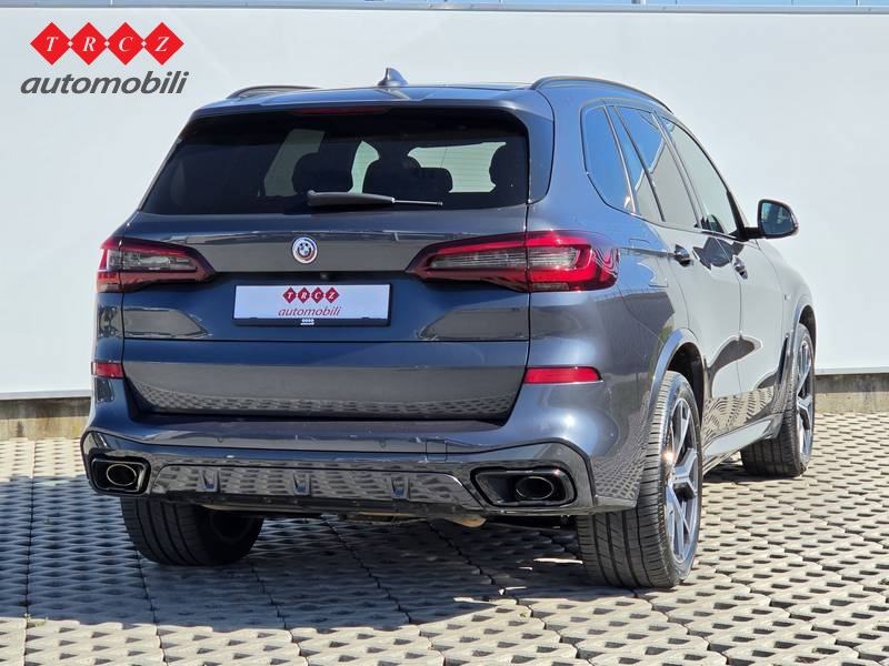 BMW X5 45e xDrive M, fotografija 3
