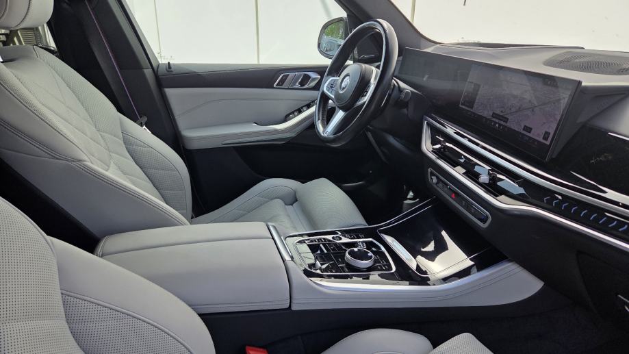 BMW X5 50e Aut. M-Paket * Nije uvoz * Prvi vlasnik *, fotografija 9