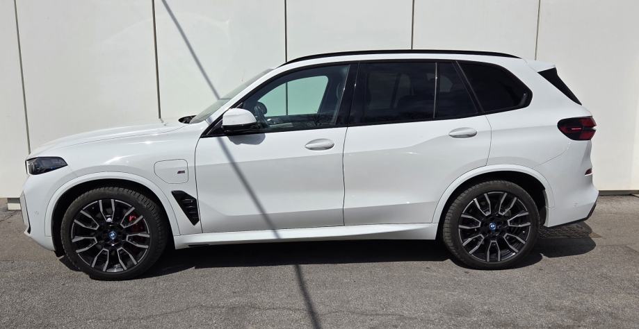 BMW X5 50e Aut. M-Paket * Nije uvoz * Prvi vlasnik *, fotografija 3