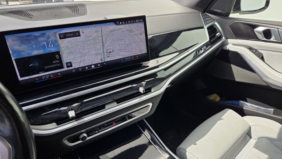 BMW X5 50e Aut. M-Paket * Nije uvoz * Prvi vlasnik *, fotografija 15