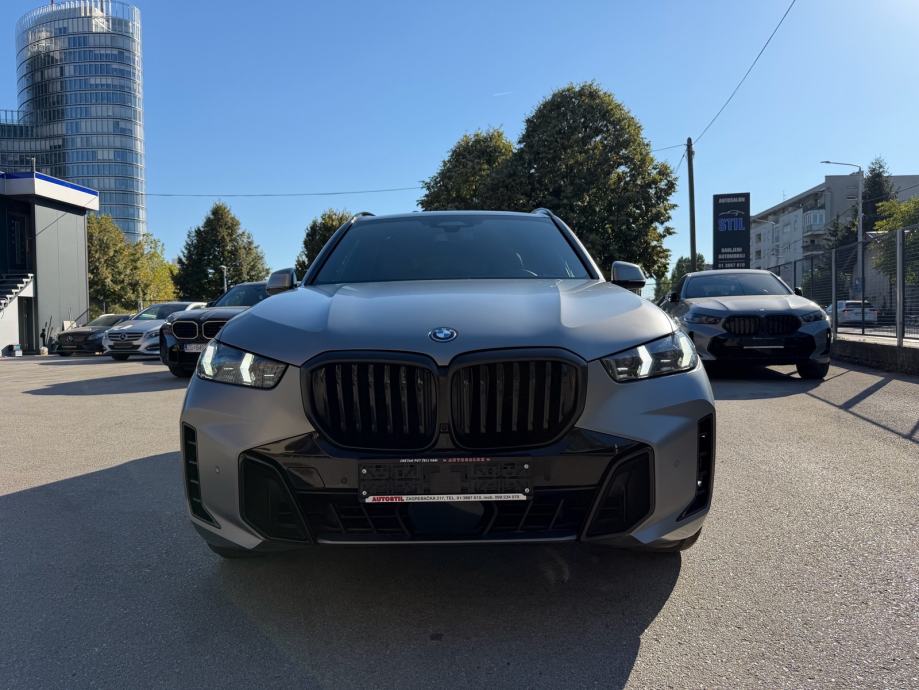BMW X5 50e Xdrive M Sportpaket PRO*CARBON*KAO NOVO, fotografija 2