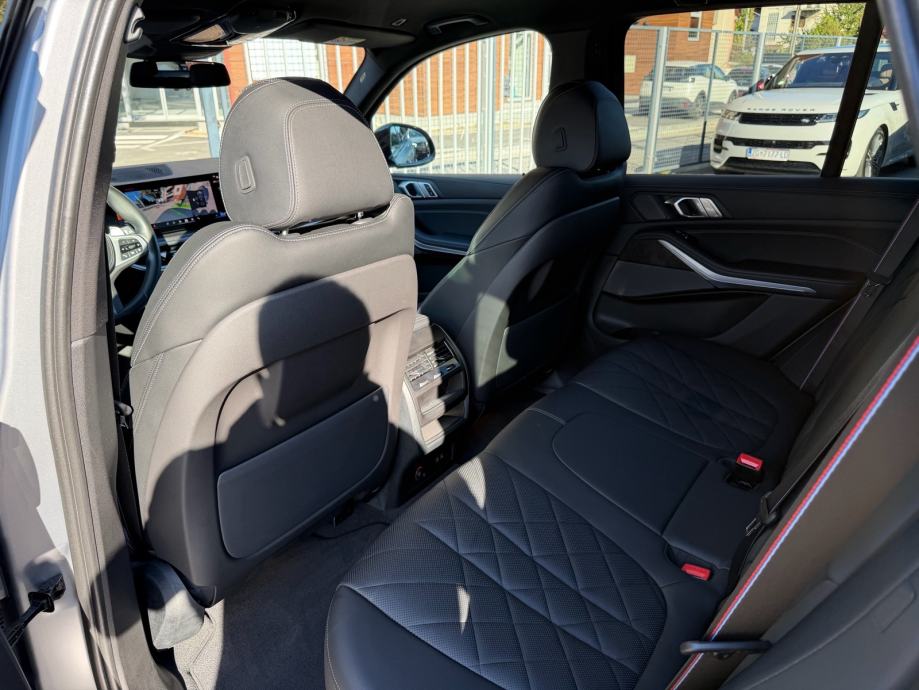 BMW X5 50e Xdrive M Sportpaket PRO*CARBON*KAO NOVO, fotografija 12