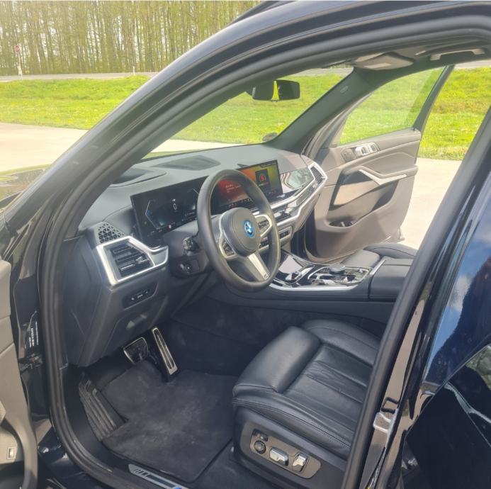 BMW X5 50e sport pro, fotografija 4