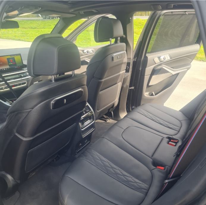 BMW X5 50e sport pro, fotografija 6