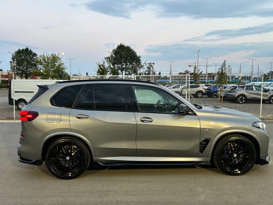 BMW X5 50e M-SPORT PRO B&W PANO LASER KOŽA ICONIC HUD U PDV-u FULL, fotografija 5