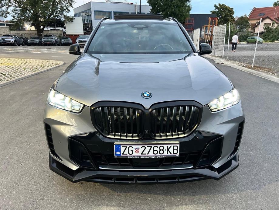 BMW X5 50e M-SPORT PRO B&W PANO LASER KOŽA ICONIC HUD U PDV-u FULL, fotografija 4