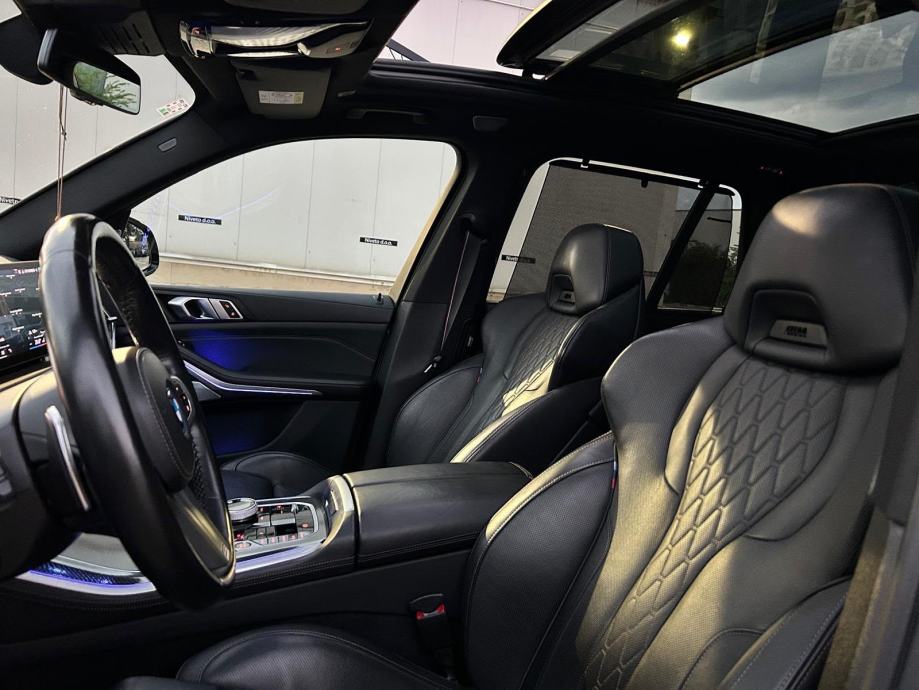 BMW X5 50e M-SPORT PRO B&W PANO LASER KOŽA ICONIC HUD U PDV-u FULL, fotografija 16