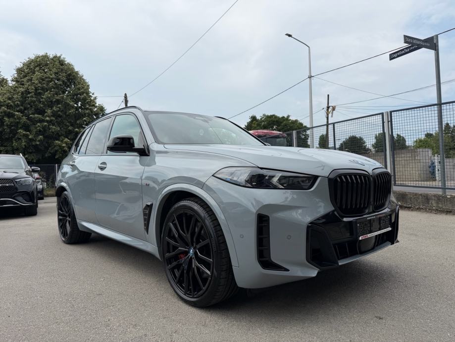 BMW X5 50e Xdrive M Sportpaket PRO*CARBON*KAO NOVO!!*, fotografija 3