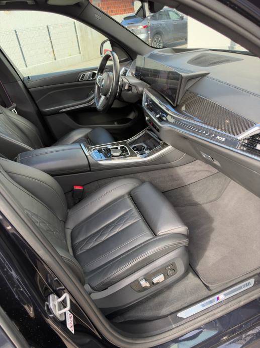 BMW X5 xD30d LCI M Performance,CARBON,Panorama,PDV,Laser,H/K,360k,FULL, fotografija 16