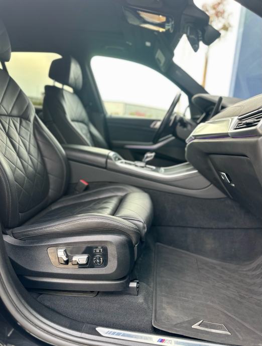 BMW X5 xDr45e** M SPORT**LASER**SWAROVSKI**360** PANORAMA**ZRAČNI**, fotografija 17