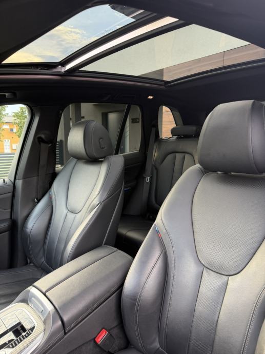 BMW X5 XDRIVE 30D,M , 210 KW ,laser,pano,head-up,reg 06/2027, fotografija 13