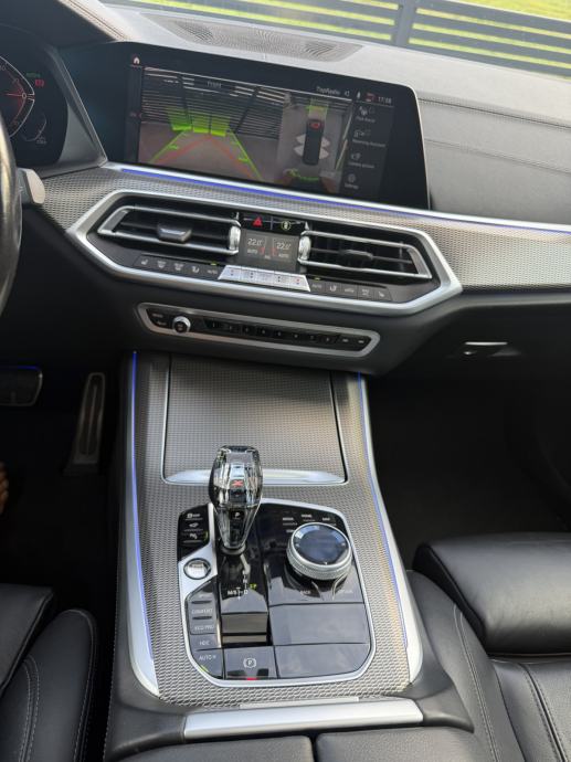 BMW X5 XDRIVE 30D,M , 210 KW ,laser,pano,head-up,reg 06/2027, fotografija 17