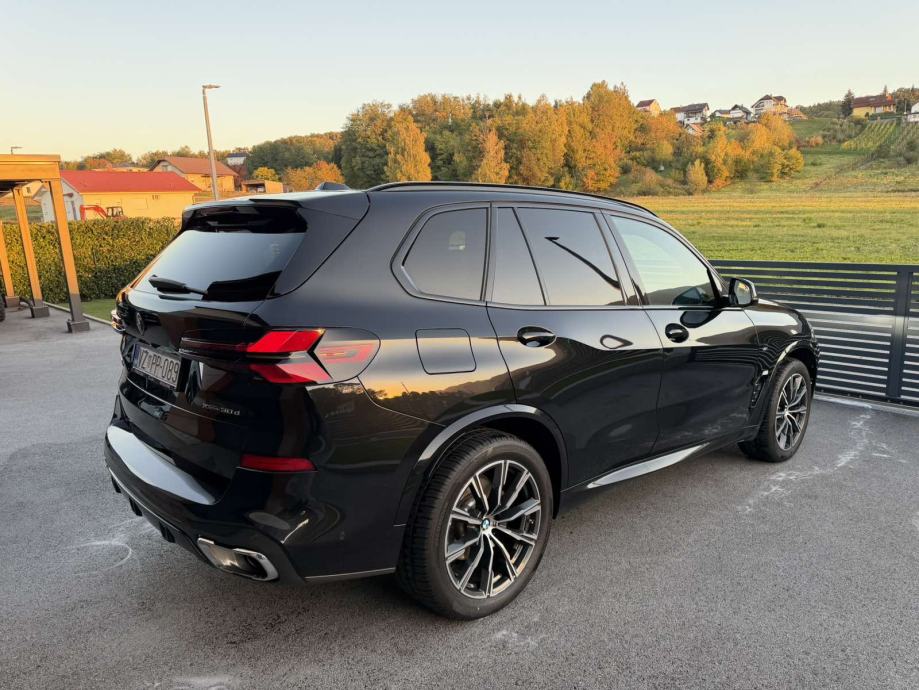 BMW X5 XDRIVE 30D,M , 210 KW ,laser,pano,head-up, fotografija 7