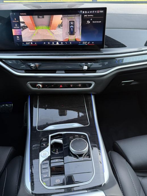 BMW X5 XDRIVE 30D,M , 210 KW ,laser,pano,head-up, fotografija 16