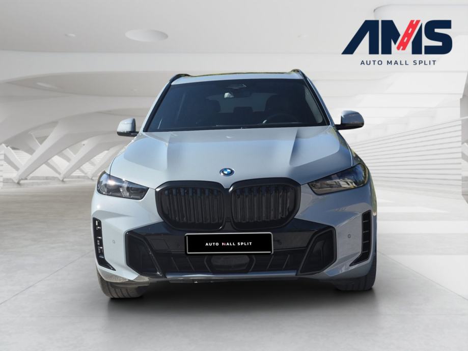 BMW X5 XDRIVE 50E, fotografija 8