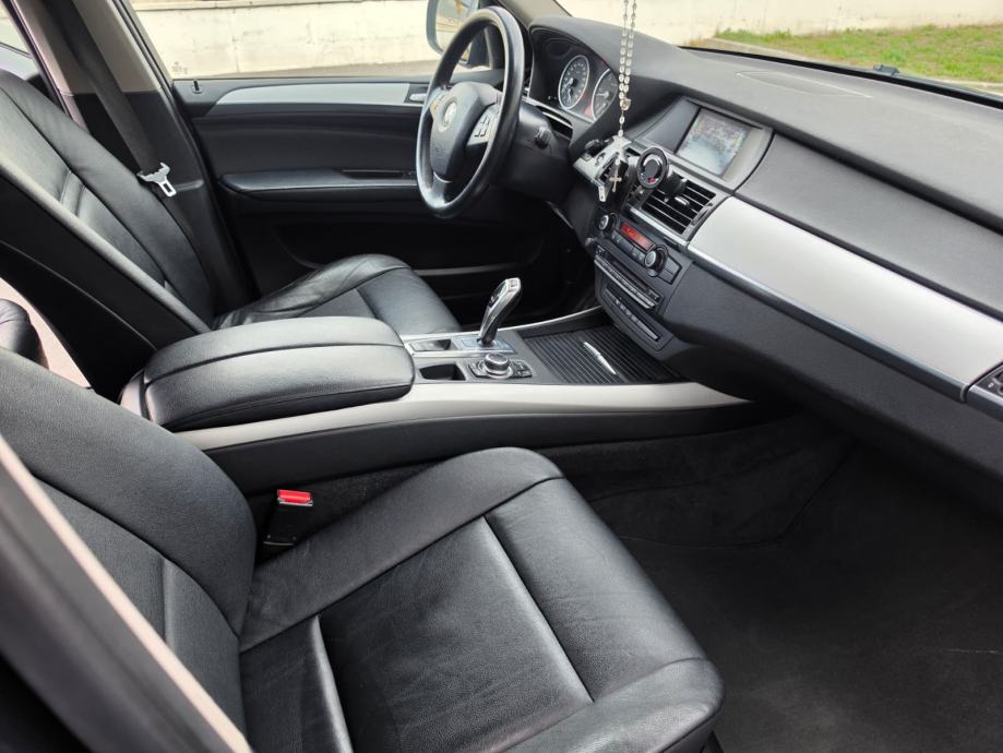 BMW X5 xDrive30d automatik, 7 sjedala, reg 9/27, fotografija 13