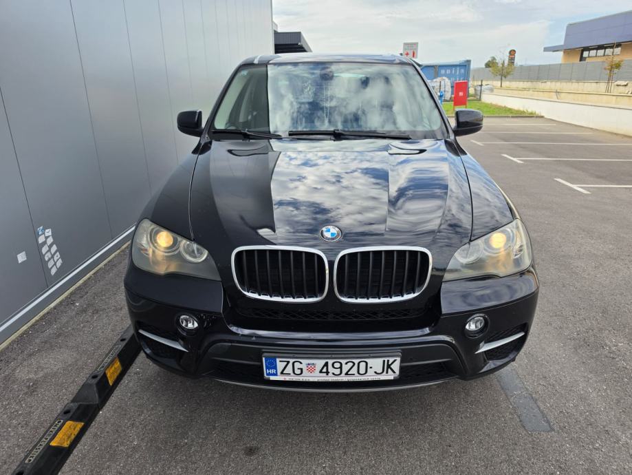 BMW X5 xDrive30d automatik, 7 sjedala, reg 9/27, fotografija 3