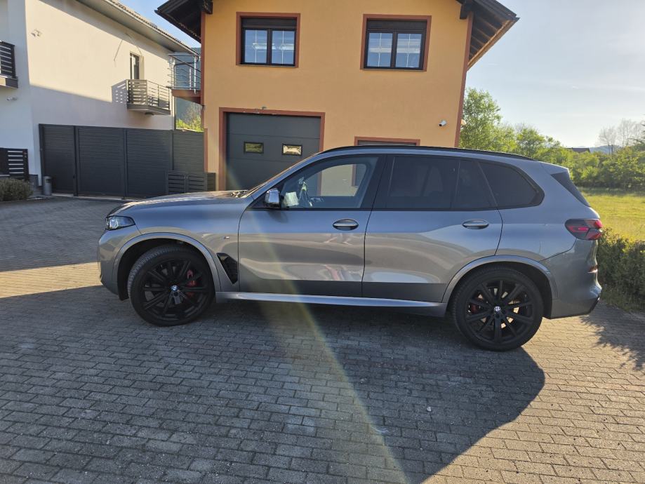 BMW X5 xDrive30d automatik, u PDV moguća zamjena za stan, fotografija 2