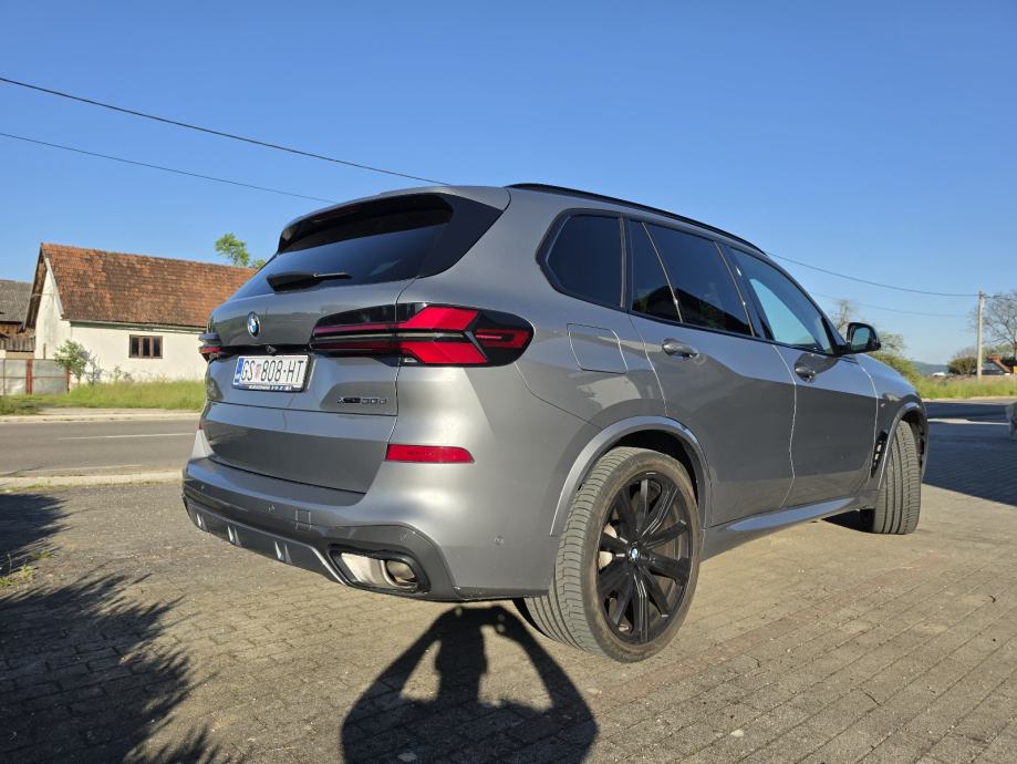 BMW X5 xDrive30d automatik, u PDV moguća zamjena za stan, fotografija 10