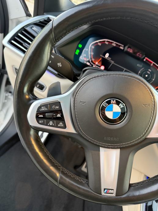BMW X5 xDrive30d M-PAKET,ZRAČNI OVJES,SKY PANO,HUD,KAM360,ALU22,H&K, fotografija 16