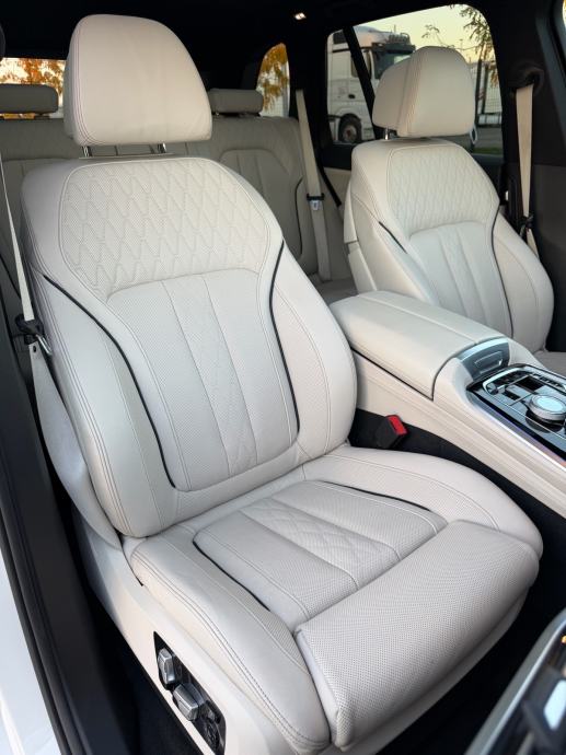 BMW X5 xDrive30d M-PAKET,ZRAČNI OVJES,SKY PANO,HUD,KAM360,ALU22,H&K, fotografija 14