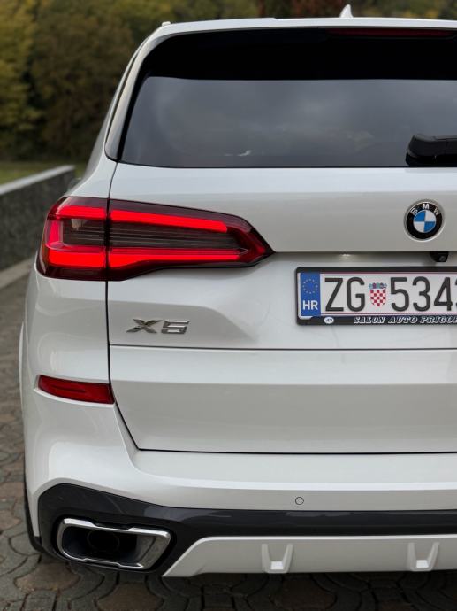 BMW X5 xDrive30d M-PAKET,ZRAČNI OVJES,SKY PANO,HUD,KAM360,ALU22,H&K, fotografija 11