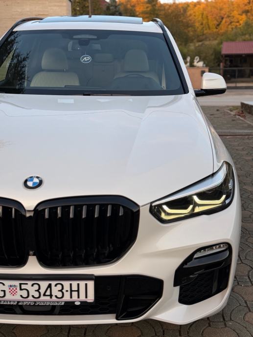 BMW X5 xDrive30d M-PAKET,ZRAČNI OVJES,SKY PANO,HUD,KAM360,ALU22,H&K, fotografija 10