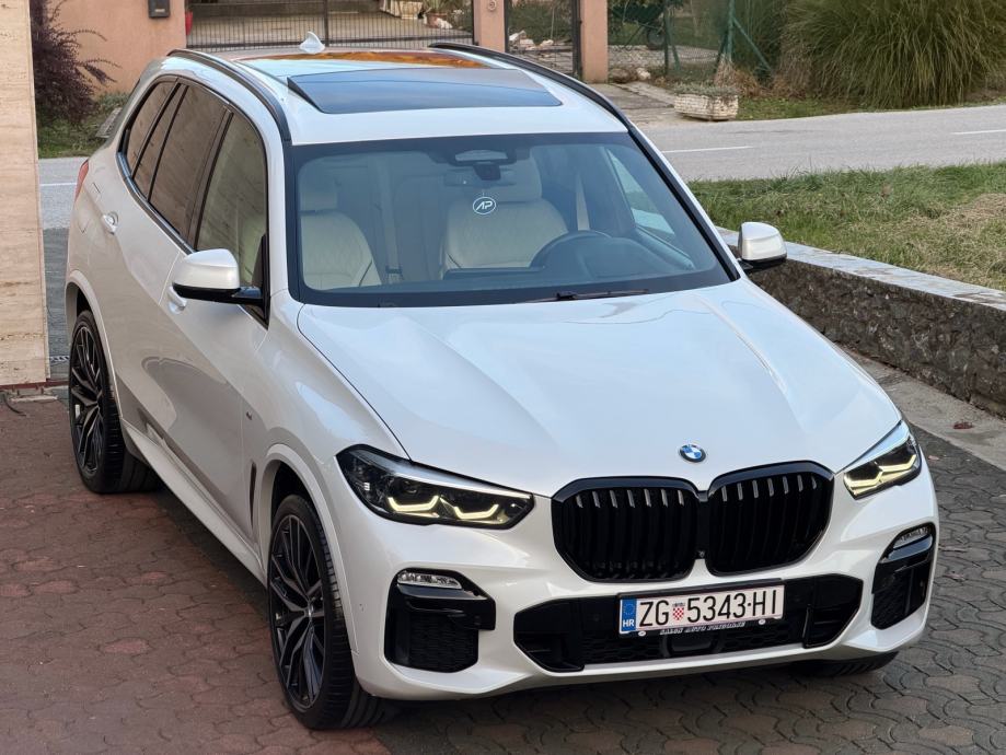 BMW X5 xDrive30d M-PAKET,ZRAČNI OVJES,SKY PANO,HUD,KAM360,ALU22,H&K, fotografija 7