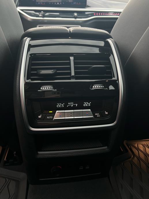 BMW X5 xDrive40d M SPORT PRO•M PERFORMANCE•22"•PDV•ICGLOW•PANO•H&K•HUD, fotografija 19