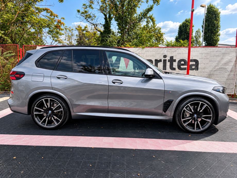 BMW X5 50e M-Paket Pro LCI•Iconic Glow•Keyless•360 kam•Head UP•22", fotografija 4