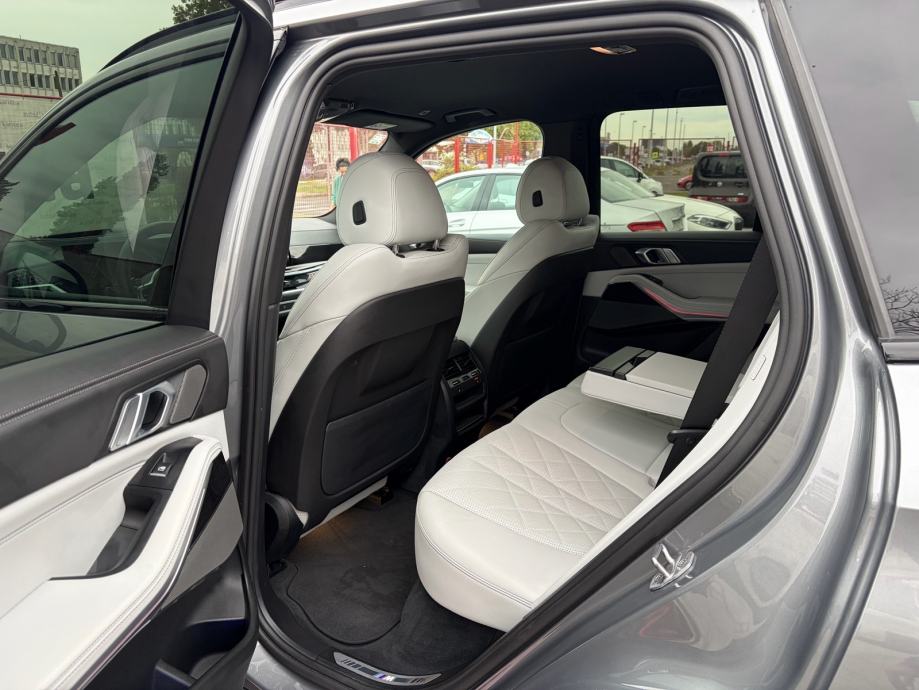 BMW X5 50e M-Paket Pro LCI•Iconic Glow•Keyless•360 kam•Head UP•22", fotografija 12