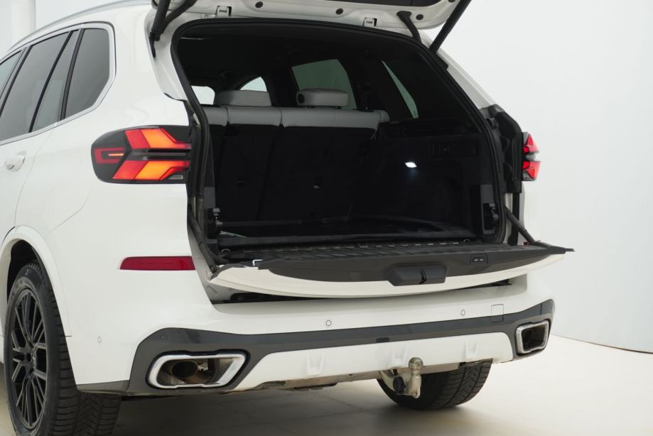 BMW X5 xDrive50e M Sport | Cjena uključuje troškove uvoza, fotografija 7