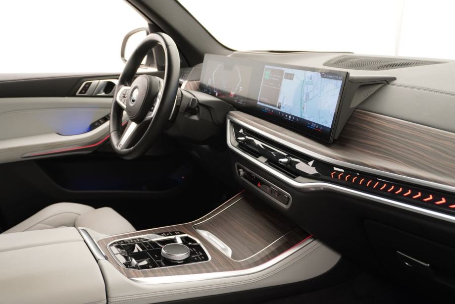 BMW X5 xDrive50e M Sport | Cjena uključuje troškove uvoza, fotografija 12