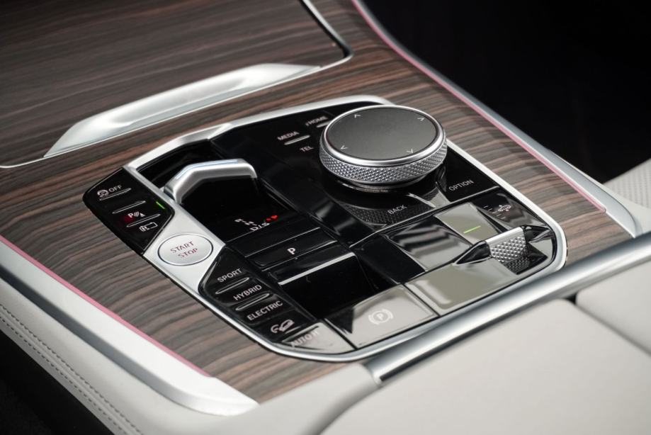 BMW X5 xDrive50e M Sport | Cjena uključuje troškove uvoza, fotografija 16