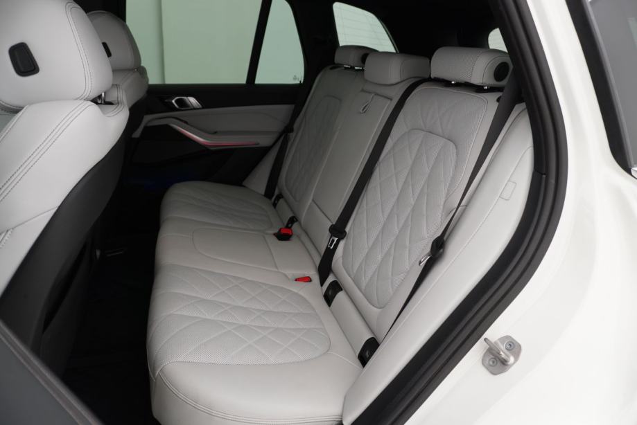 BMW X5 xDrive50e M Sport | Cjena uključuje troškove uvoza, fotografija 20