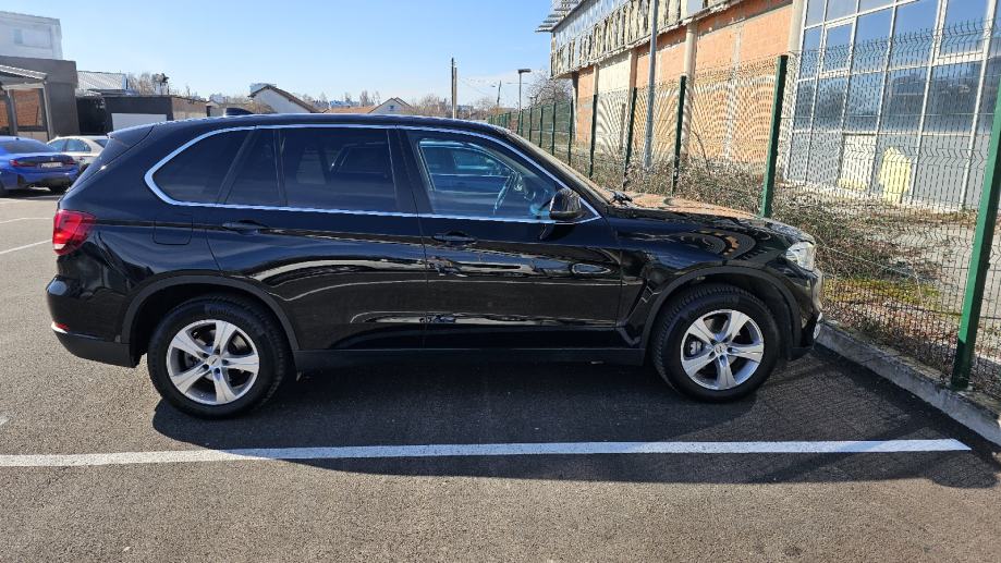 BMW X5,25 d,4x4,2017 god, uvezen 2021 u HR, na 100000 novi motor, fotografija 4