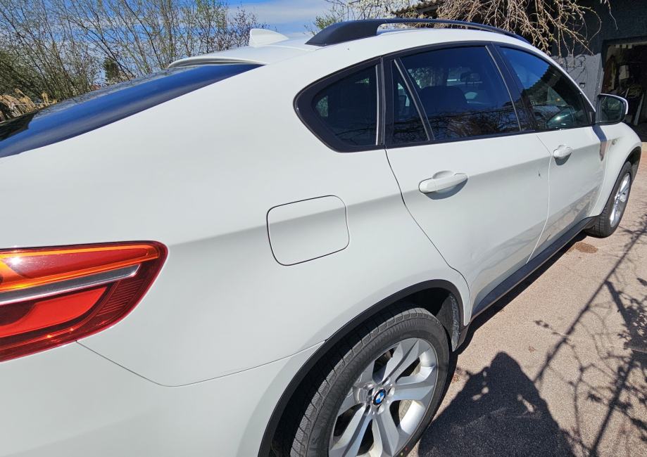 BMW X6 40d automatik, fotografija 6