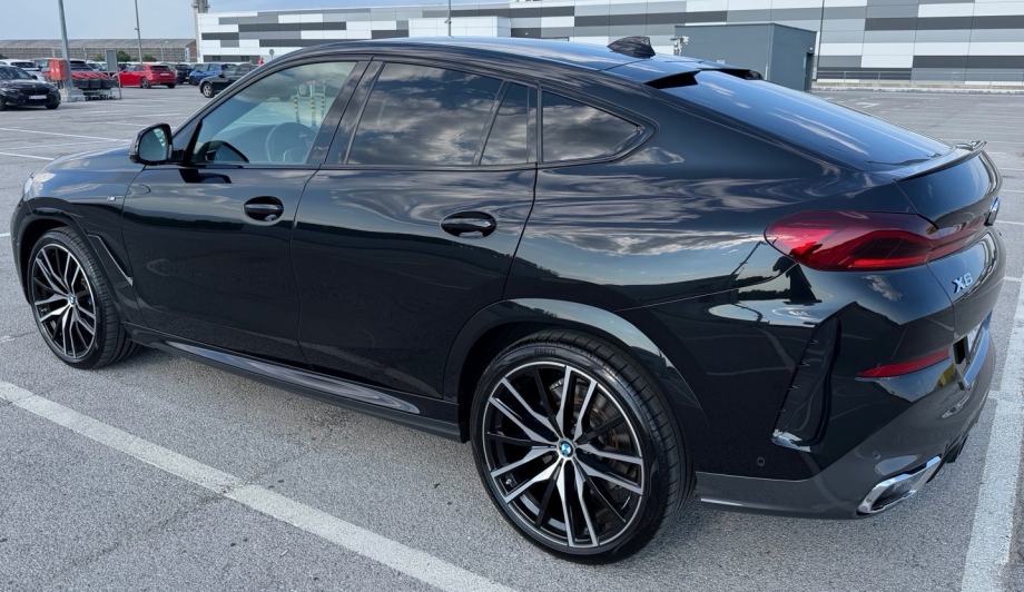 BMW X6 xDrive30d Full oprema, fotografija 4