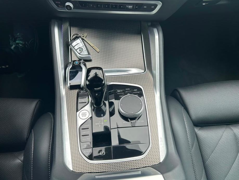 BMW X6 xDrive30d M-Sport * RJEŠAVAMO LEASING * GARANCIJA *, fotografija 20
