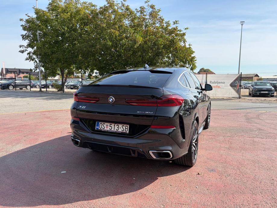 BMW X6 xDrive30d, fotografija 4