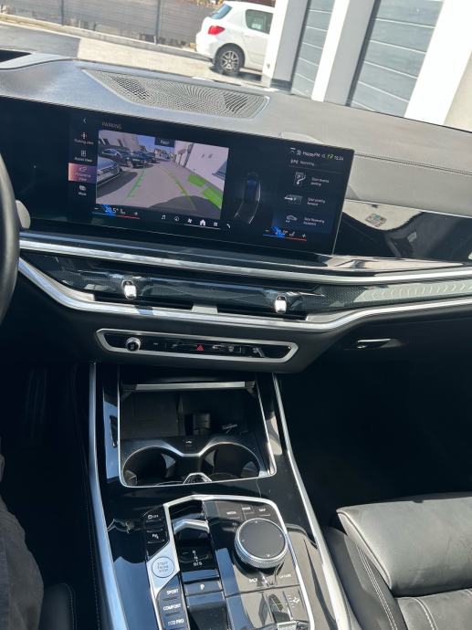 BMW X7 xDrive40d ///M-paket, fotografija 12